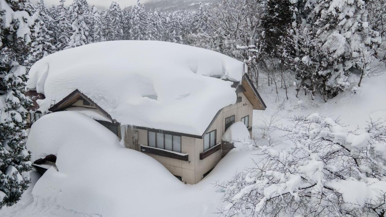 A.I.R. Myoko Hotel Exterior photo