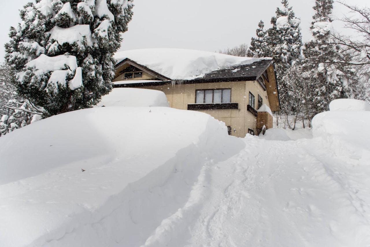 A.I.R. Myoko Hotel Exterior photo